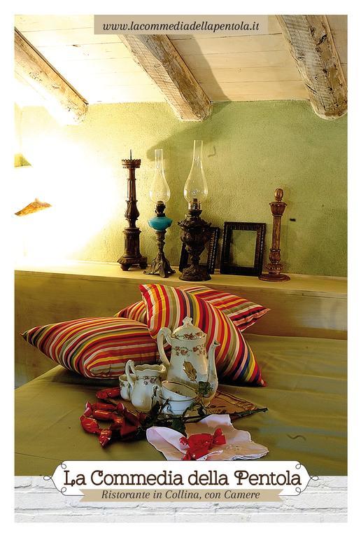 La Commedia Della Pentola Guest House Lu (Piedmont) ห้อง รูปภาพ